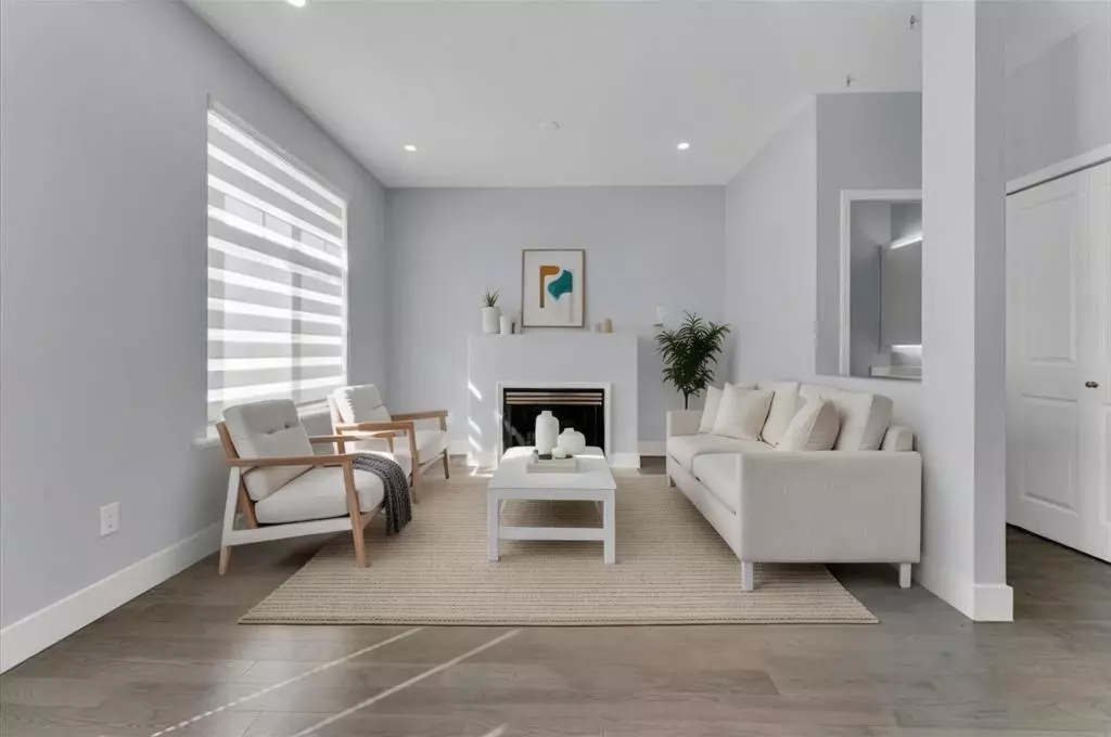 Dining Area Photo of 14852 58 Avenue, Surrey, BC