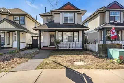 14852 58 Avenue, Surrey, BC, Surrey — Single Family Residence for sale