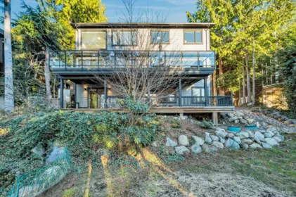 Fitness Center Photo Near 130 Oceanview Place, Lions Bay, BC