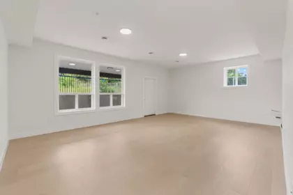 Powder Room Photo of 33664 Dewdney Trunk Road, Mission, BC