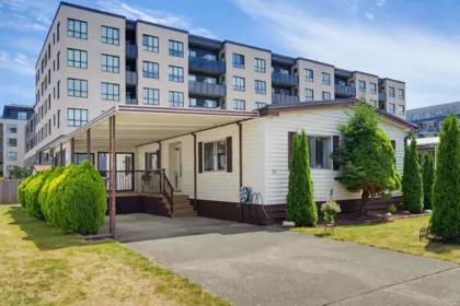 21 8670 156 Street, Surrey, BC, Surrey — Manufactured Home for sale