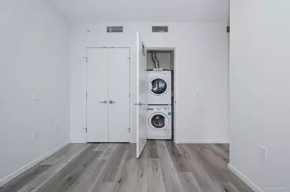 Loft / Bonus Room Photo of 1303 1888 Gilmore Avenue, Burnaby, BC
