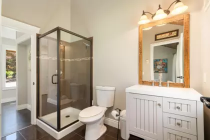 Primary Bedroom Photo of 25177 64 Avenue, Langley, BC
