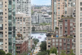 1102 1212 Howe Street, Vancouver, BC