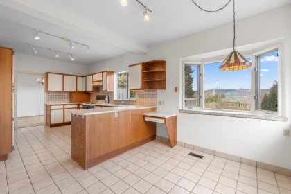 Kitchen Island Photo of 4667 Simpson Avenue, Vancouver, BC