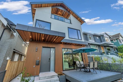 1 4150 W 14th Avenue, Vancouver, BC, Vancouver — Half Duplex for sale