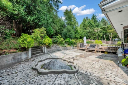 Outdoor Patio Photo of 341 Rabbit Lane, West Vancouver, BC
