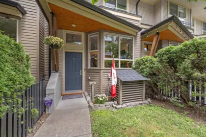 2 100 Klahanie Drive, Port Moody, BC, Port Moody — Townhouse for sale