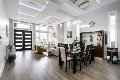 Kitchen Island Photo of 10865 156a Street, Surrey, BC