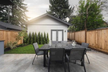 2 2637 W 12th Avenue, Vancouver, BC, Vancouver — Half Duplex for sale