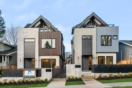 2 2637 W 12th Avenue, Vancouver, BC, Vancouver — Half Duplex for sale