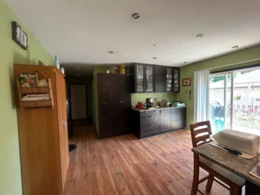 21584 122nd Avenue, Maple Ridge, BC, Maple Ridge — Single Family Residence for sale