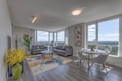 2203 3096 Windsor Gate, Coquitlam, BC, Coquitlam — Apartment/Condo for sale