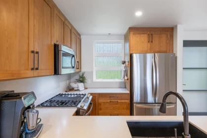 Kitchen Island Photo of 323 95 Moody Street, Port Moody, BC