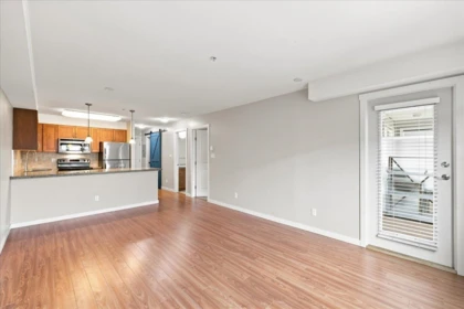 205 2373 Atkins Avenue, Port Coquitlam, BC, Port Coquitlam — Apartment/Condo for sale