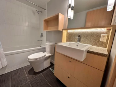 Primary Bedroom Photo of 2908 13495 Central Avenue, Surrey, BC