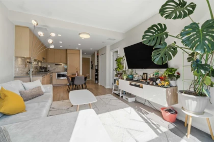 319 9213 Odlin Road, Richmond, BC, Richmond — Apartment/Condo for sale
