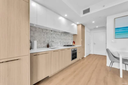 1803 2425 Alpha Avenue, Burnaby, BC, Burnaby — Apartment/Condo for sale