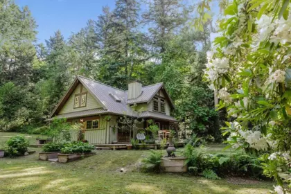 Exterior Rear Photo of 2867 Lower Road, Roberts Creek, BC