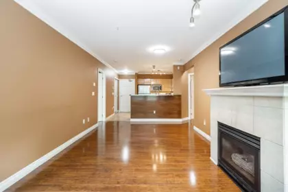 Hallway Photo of 103 3625 Windcrest Drive, North Vancouver, BC
