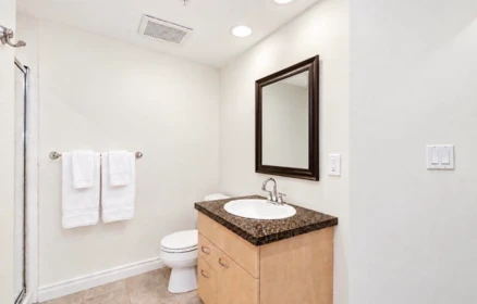 Primary Bedroom Photo of 103 3625 Windcrest Drive, North Vancouver, BC