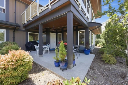 1 5778 Marine Way, Sechelt, BC, Sechelt — Townhouse for sale