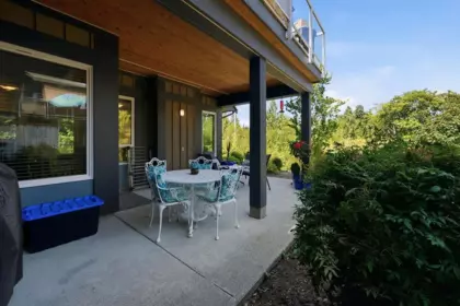 Fitness Center Photo Near 1 5778 Marine Way, Sechelt, BC