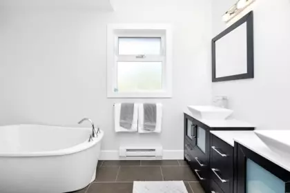 Guest Bathroom Photo of 1 5778 Marine Way, Sechelt, BC