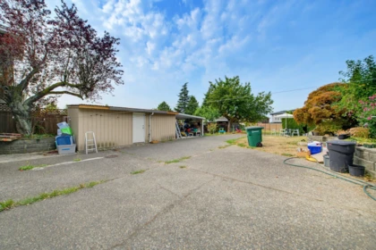 7041 Willingdon Avenue, Burnaby, BC, Burnaby — Single Family Residence for sale