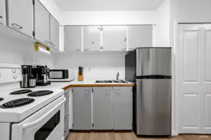 Breakfast Nook Photo of 201 8680 Fremlin Street, Vancouver, BC