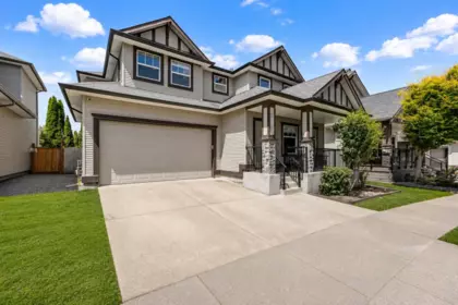 6131 167 B Street, Surrey, BC, Surrey — Single Family Residence for sale