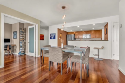 Kitchen Island Photo of 1404 288 Ungless Way, Port Moody, BC