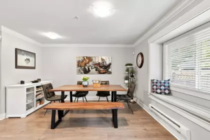 Breakfast Nook Photo of 14 22977 116 Avenue, Maple Ridge, BC