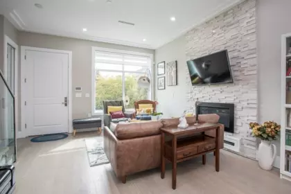 Kitchen Photo of 8559 Montcalm Street, Vancouver, BC