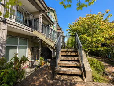 228 7333 16th Avenue, Burnaby, BC, Burnaby — Townhouse for sale