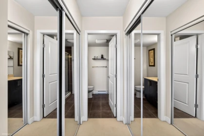 Primary Bathroom Photo of 456 15850 26 Avenue, Surrey, BC
