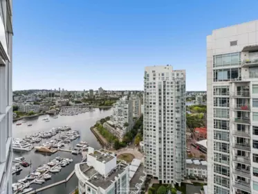 3202 193 Aquarius Mews, Vancouver, BC, Vancouver — Apartment/Condo for sale