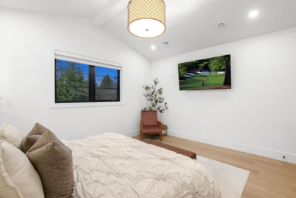 Entry Foyer Photo of 29 50 Street, Delta, BC