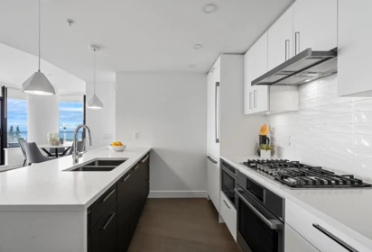 Kitchen Photo of 1108 1588 Johnston Street, White Rock, BC