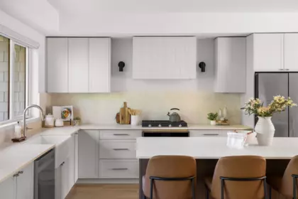 Kitchen Island Photo of 18 6828 208a Street, Langley, BC