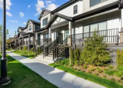 18 6828 208a Street, Langley, BC
