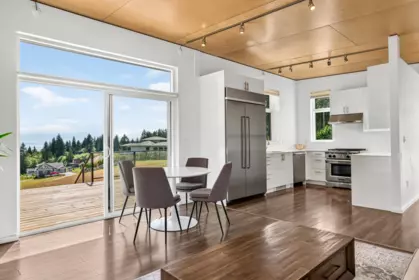 Breakfast Nook Photo of 604 Woodland Avenue, Gibsons, BC