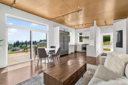 Pantry Photo of 604 Woodland Avenue, Gibsons, BC