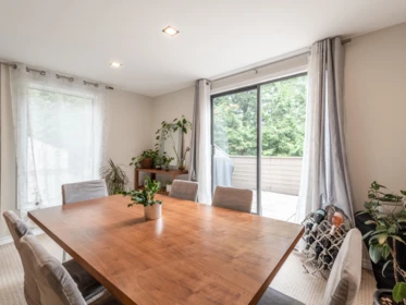 201 9152 Saturna Drive, Burnaby, BC, Burnaby — Apartment/Condo for sale