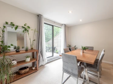 201 9152 Saturna Drive, Burnaby, BC, Burnaby — Apartment/Condo for sale