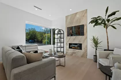 Family Room Photo of 1605 E 21st Avenue, Vancouver, BC