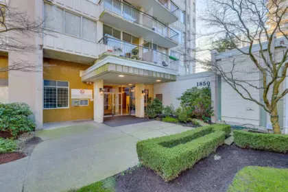 Staircase Photo of 901 1850 Comox Street, Vancouver, BC