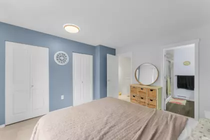 Mudroom Photo of 19 15075 60 Avenue, Surrey, BC