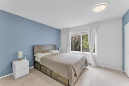 Powder Room Photo of 19 15075 60 Avenue, Surrey, BC