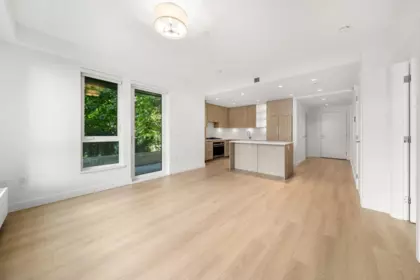 Hallway Photo of 115 747 E 3rd Street, North Vancouver, BC